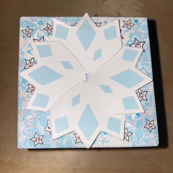 Tokidoki Winter Wonderland Unicorno Blind Box - Picture 3 of 3